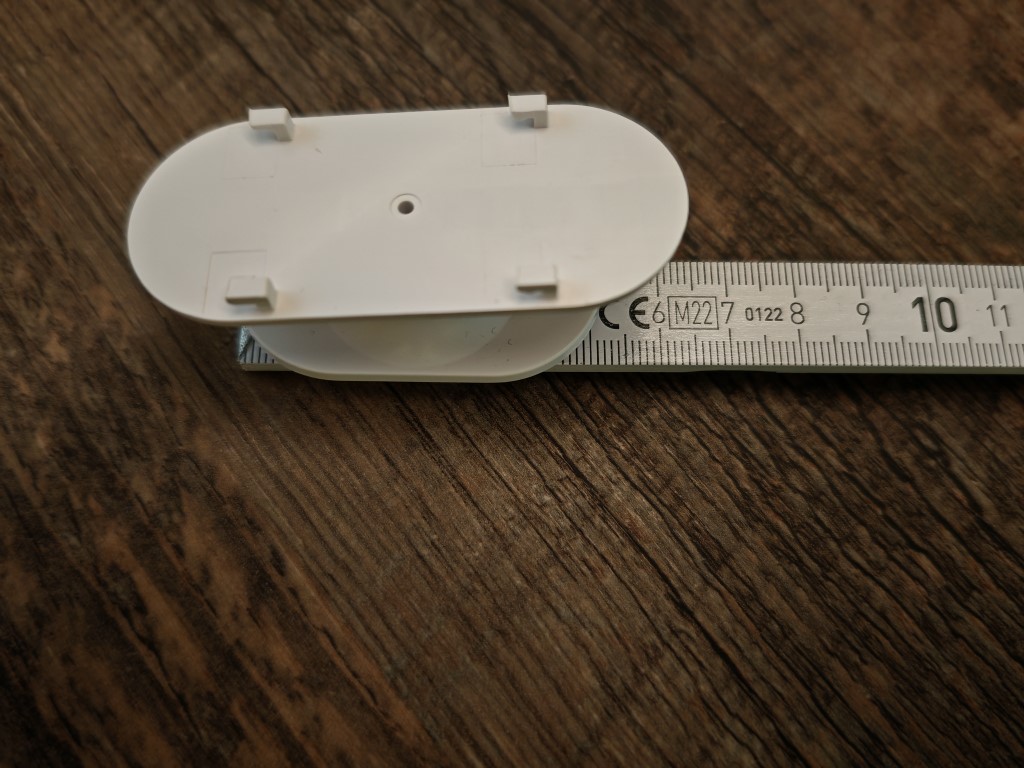 Längenvergleich des Tuya ZG-204ZM